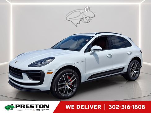 Used 2022 Porsche Macan S AWD/4WD image 1