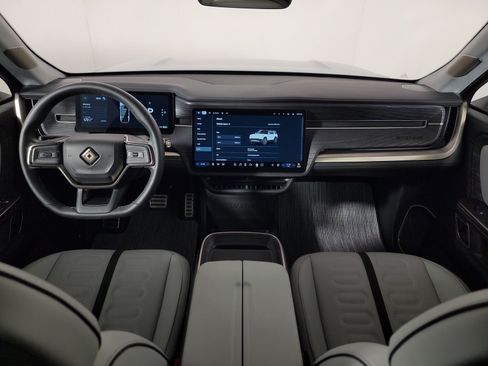 Used 2024 Rivian R1S Adventure AWD/4WD image 27