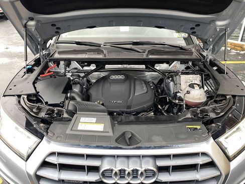 Used 2019 Audi Q5 2.0T Premium Plus w/ Premium Plus Package image 7