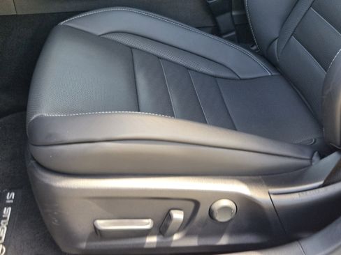 Certified 2025 Lexus IS 500 w/ Accessory Package 2 RWD image 28