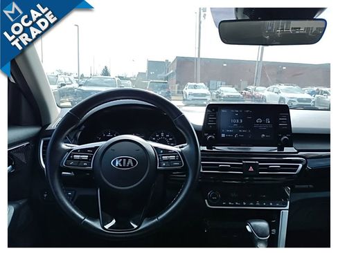 Used 2021 Kia Seltos EX image 27