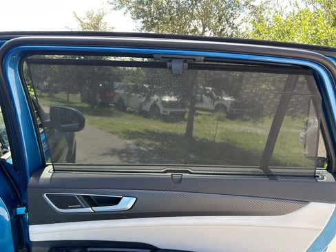 Used 2024 Volkswagen Atlas Cross Sport SEL Premium R-Line image 44