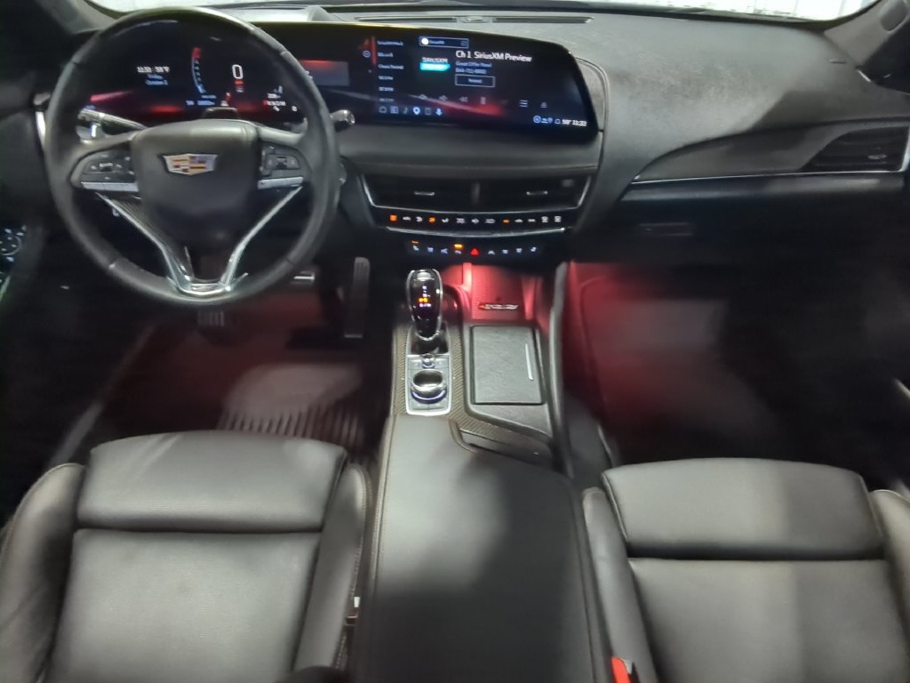 Used 2025 Cadillac CT5 V w/ Technology Package AWD/4WD image 15