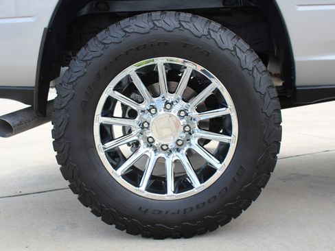 Used 2024 RAM 3500 Laramie w/ Sport Appearance Package image 7