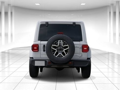 New 2026 Jeep Wrangler Unlimited Sahara AWD/4WD image 7