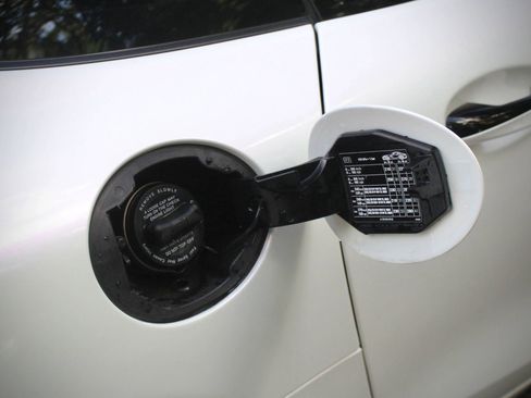 Used 2017 Mercedes-Benz AMG GT Coupe image 25