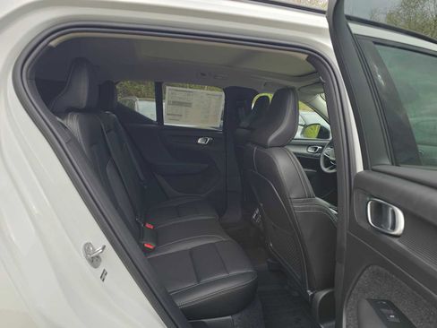 New 2026 Volvo XC40 B5 Plus w/ Protection Package Premier image 11