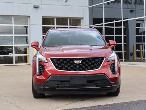 Used 2020 Cadillac XT4 Sport AWD/4WD image 2