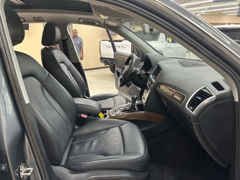 Used 2017 Audi Q5 2.0T Premium AWD/4WD image 41