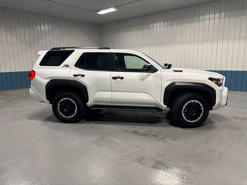 Used 2025 Toyota 4Runner Limited image 2