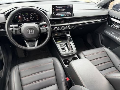 Used 2025 Honda CR-V Sport Touring image 8