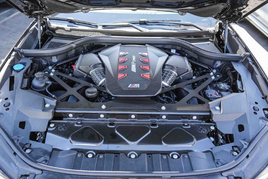 New 2026 BMW X6 M Competition w/ Executive Package AWD/4WD image 27
