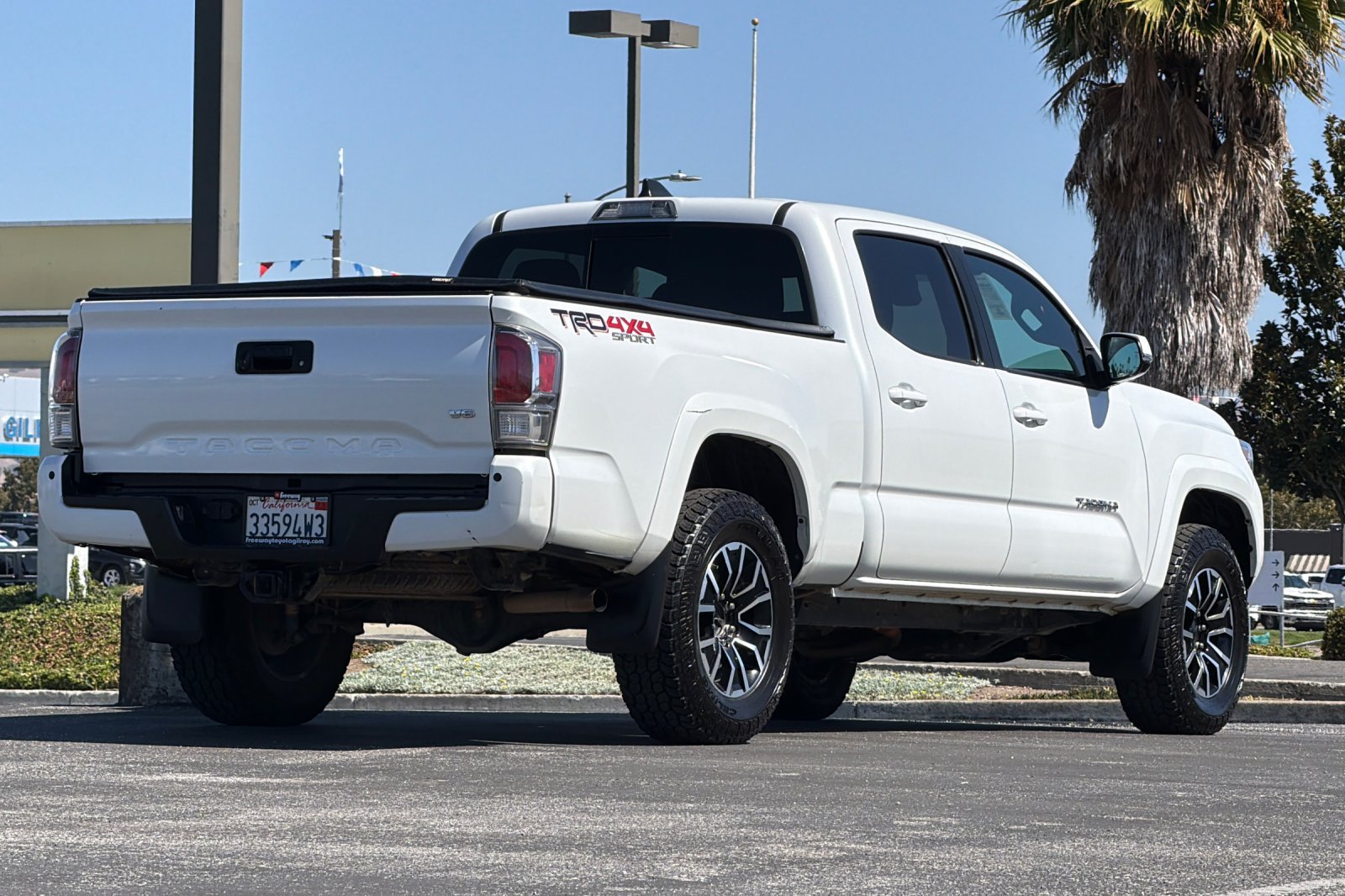 Used 2023 Toyota Tacoma TRD Sport w/ Advanced Technology Package AWD/4WD image 4