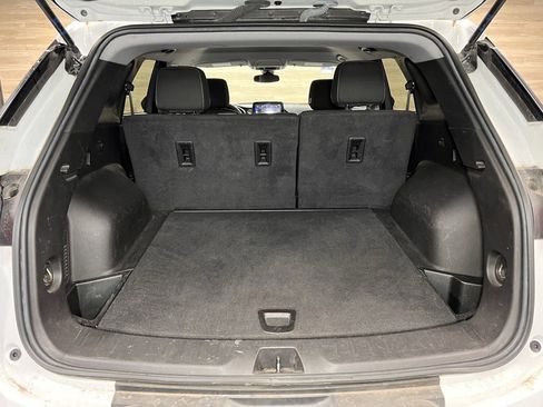 Used 2023 Chevrolet Blazer LT image 12