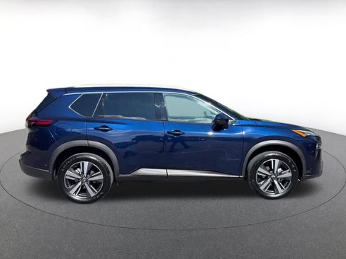 Used 2026 Nissan Rogue SL FWD image 16