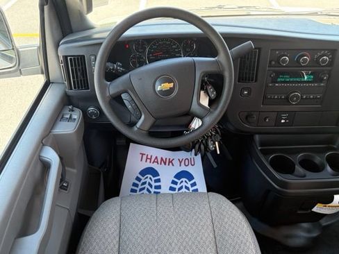 New 2026 Chevrolet Express 2500 w/ Driver Convenience Package RWD image 31