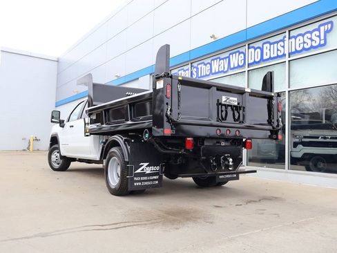 New 2026 GMC Sierra 3500 Pro w/ Convenience Package AWD/4WD image 34
