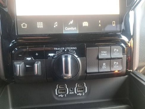 Used 2023 RAM 1500 Laramie image 20