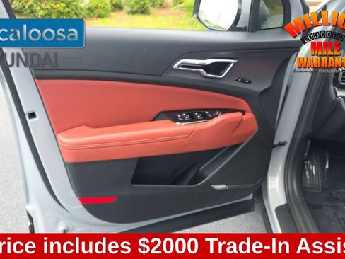 Used 2023 Kia Sportage SX FWD image 12