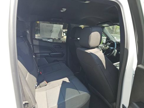 New 2026 Chevrolet Colorado W/T w/ WT Custom Package AWD/4WD image 16