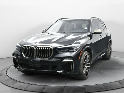 Used 2021 BMW X5 M50i w/ Premium Package image 2