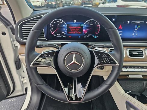 Certified 2024 Mercedes-Benz GLE 450 4MATIC image 17