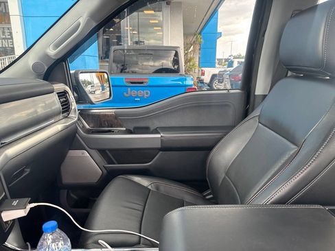 Used 2022 Ford F150 Lariat AWD/4WD image 13