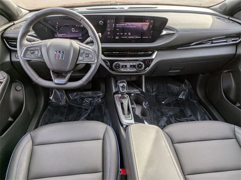 Certified 2024 Buick Envista Sport Touring w/ Convenience I Package image 25