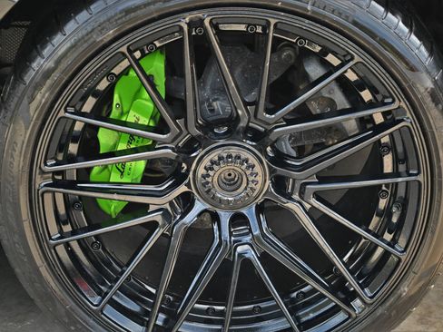 Used 2018 Lamborghini Aventador S AWD/4WD image 10