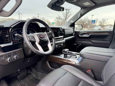 Used 2023 GMC Sierra 1500 Elevation w/ Elevation Premium Package image 14