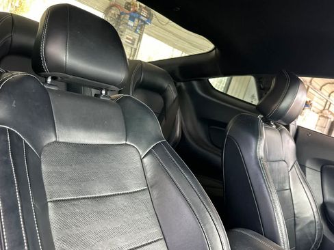Used 2016 Ford Mustang Premium w/ Equipment Group 201A RWD image 18