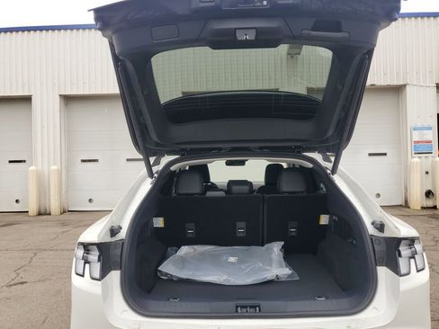 New 2026 Ford Mustang Mach-E Premium image 39