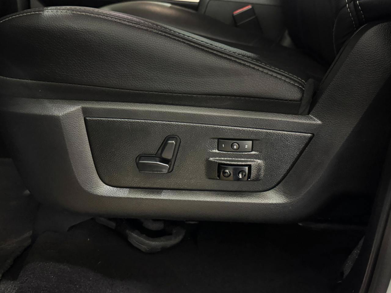 Used 2018 RAM 2500 Laramie w/ Convenience Group AWD/4WD image 33