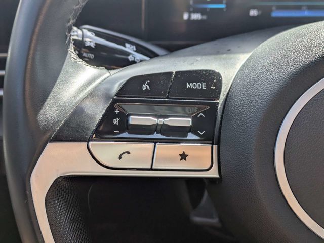 Used 2024 Hyundai Elantra SEL w/ Convenience Package FWD image 25