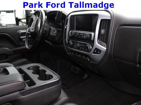 Used 2017 GMC Sierra 1500 SLE image 24