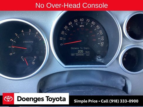 Used 2010 Toyota Tundra Limited image 16