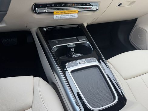 New 2026 Mercedes-Benz GLA 250 GLA 250 image 30