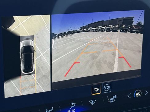 New 2026 Chevrolet Blazer EV LT w/ Super Cruise Package FWD image 16