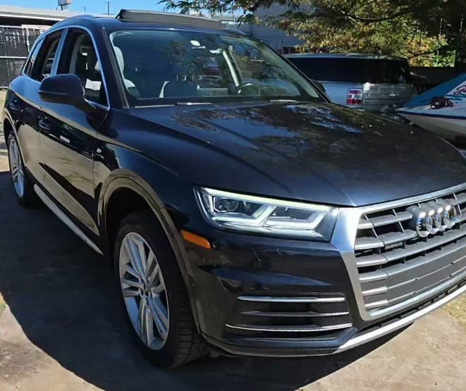 Used 2018 Audi Q5 2.0T Premium Plus w/ Premium Plus Package AWD/4WD image 4