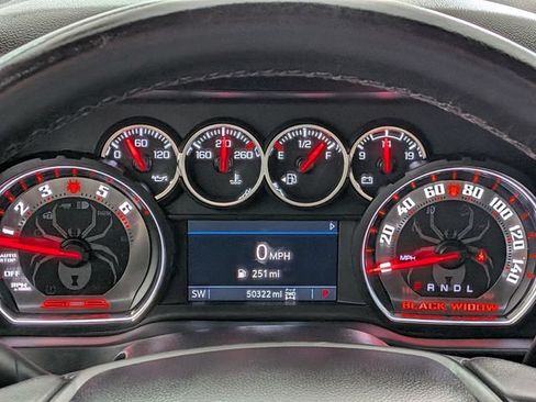 Used 2022 Chevrolet Silverado 1500 RST AWD/4WD image 41