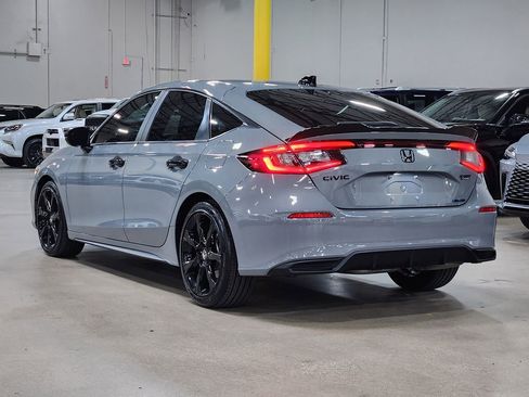 Used 2025 Honda Civic Sport Touring image 10