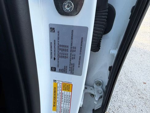 Used 2023 Chevrolet Tahoe LT image 13