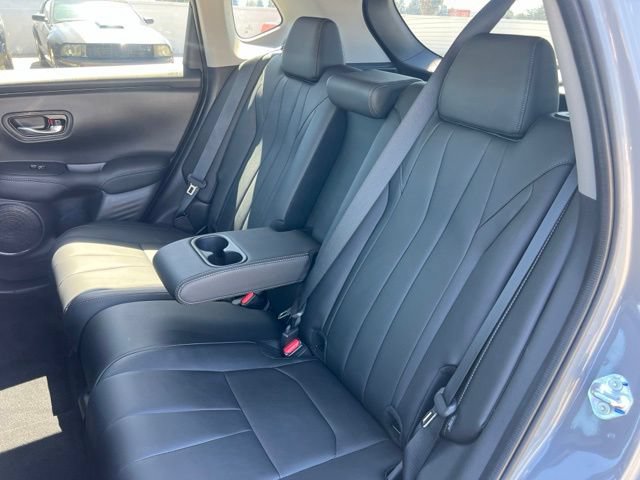Used 2025 Acura ADX FWD image 16
