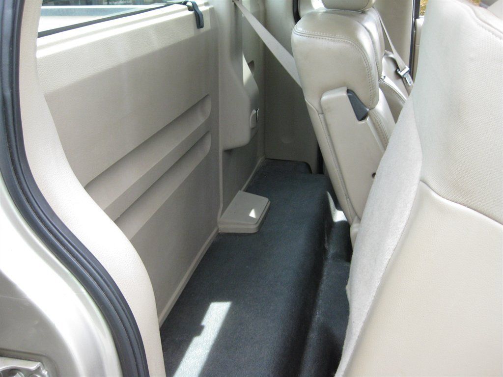 Used 2007 Ford F150 XL RWD image 25