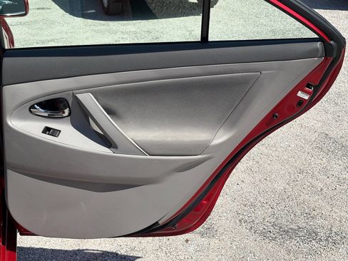 Used 2007 Toyota Camry LE image 20