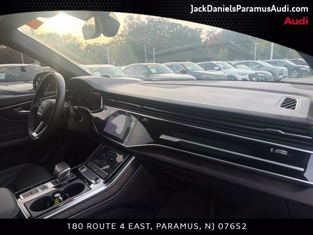 Used 2023 Audi Q8 Premium Plus AWD/4WD image 18