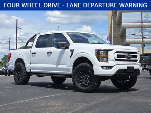 Used 2023 Ford F150 XLT AWD/4WD image 1