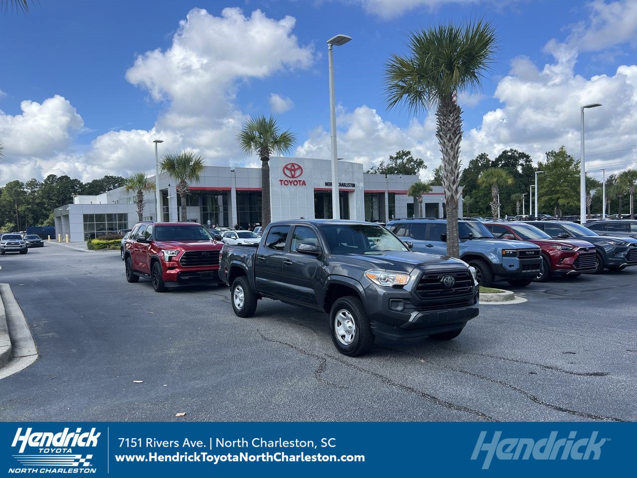 Used 2018 Toyota Tacoma SR w/ SR Convenience Package AWD/4WD image 1