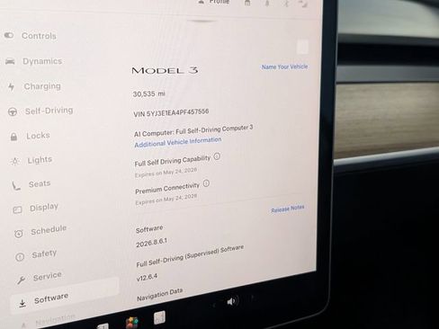 Used 2023 Tesla Model 3 Standard Range RWD image 17