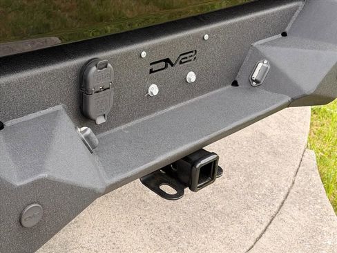 Used 2021 Jeep Gladiator Overland w/ Popular Equipment Package AWD/4WD image 25